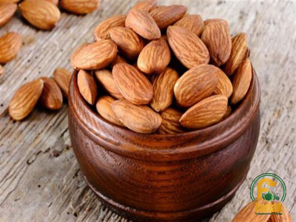 توزيع لوز الناشف بالجملة
